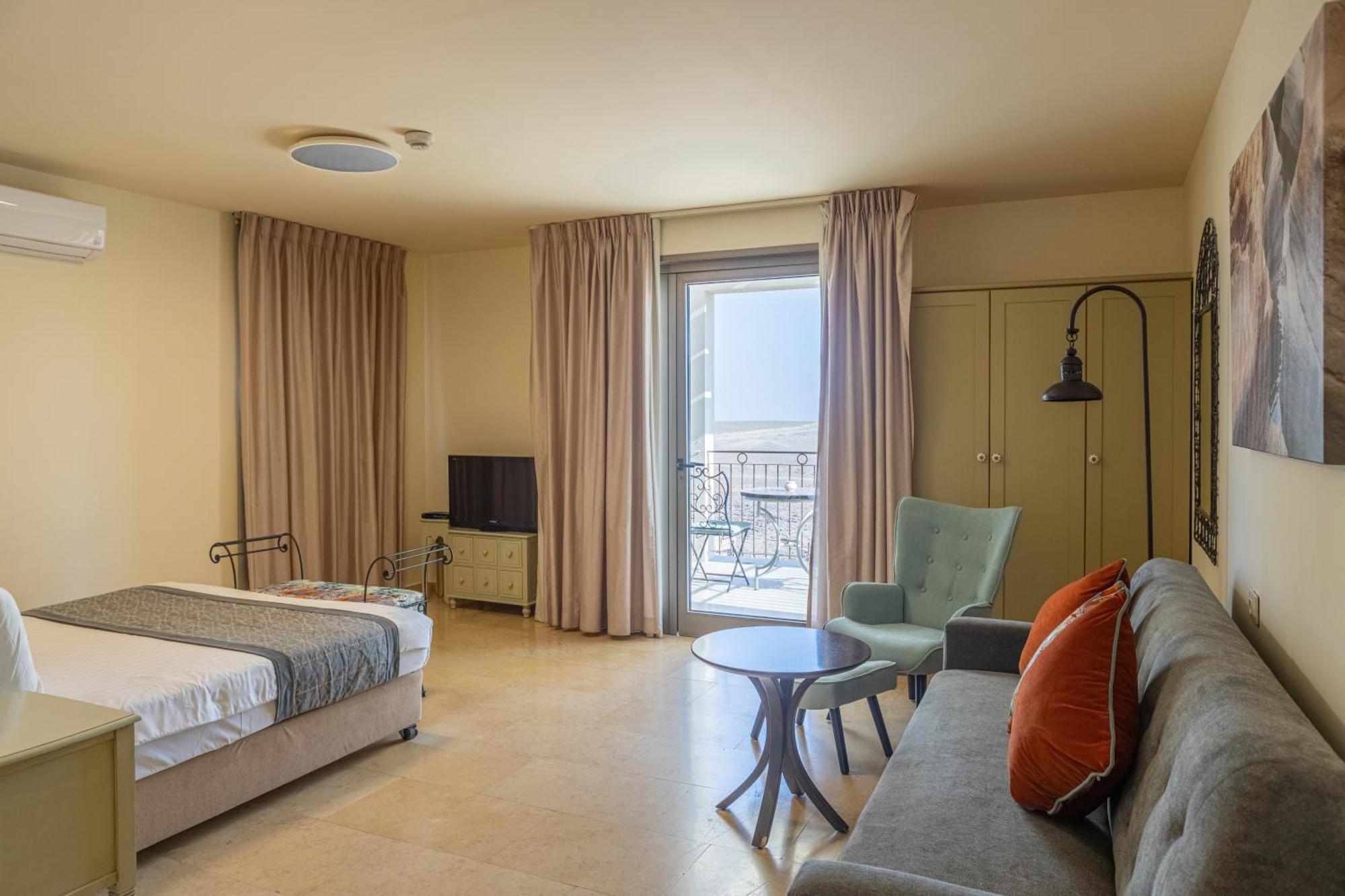 Yehelim Boutique Hotel Arad Exterior photo