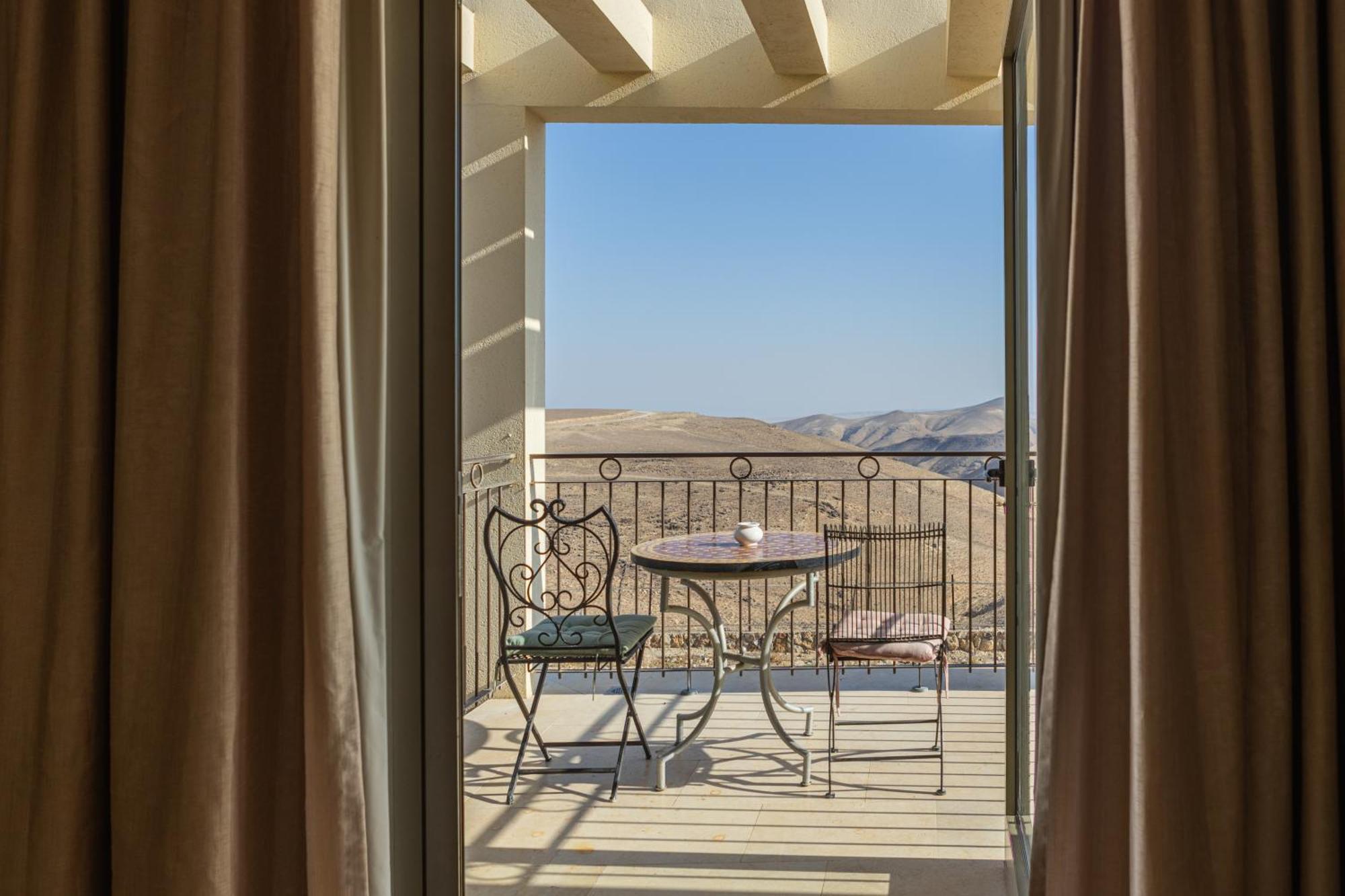 Yehelim Boutique Hotel Arad Exterior photo